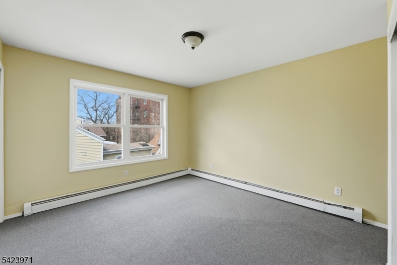172 Carroll St Property Photo 46