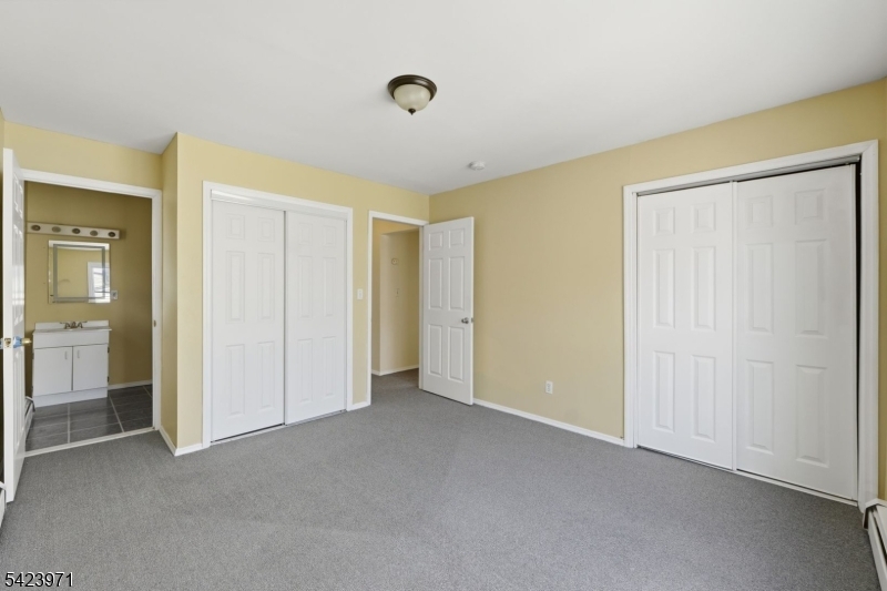 172 Carroll St Property Photo 47