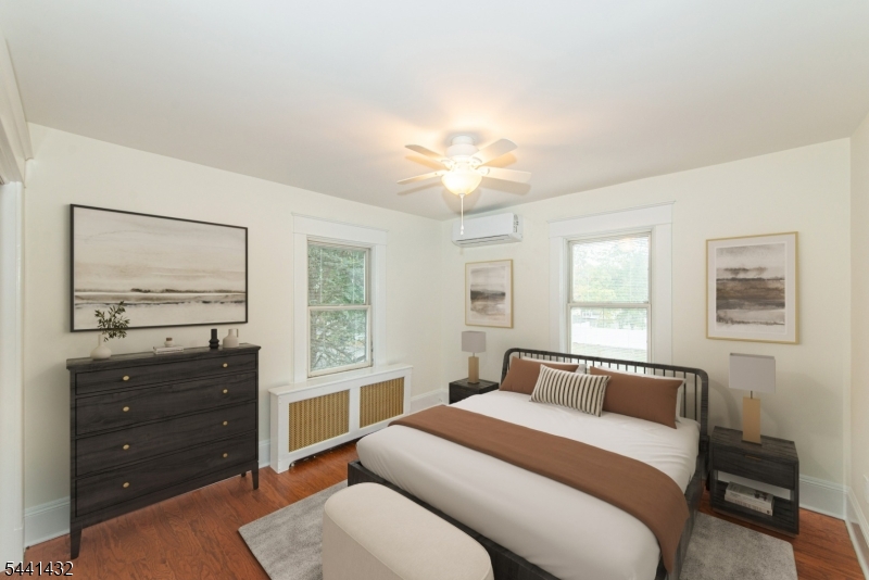 69 W Hanover Ave Property Photo 4
