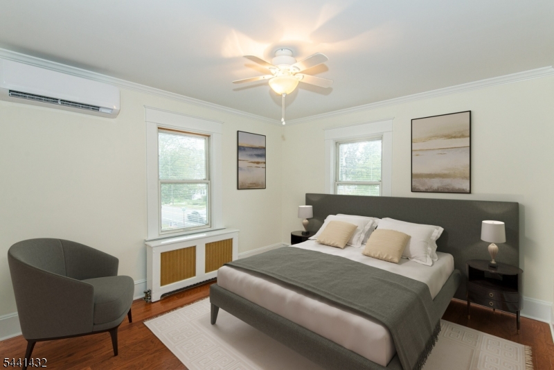 69 W Hanover Ave Property Photo 5