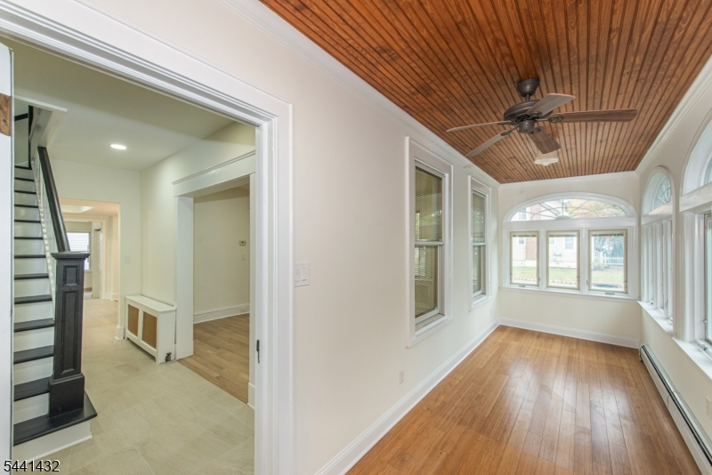69 W Hanover Ave Property Photo 12