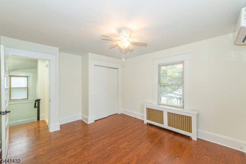 69 W Hanover Ave Property Photo 28