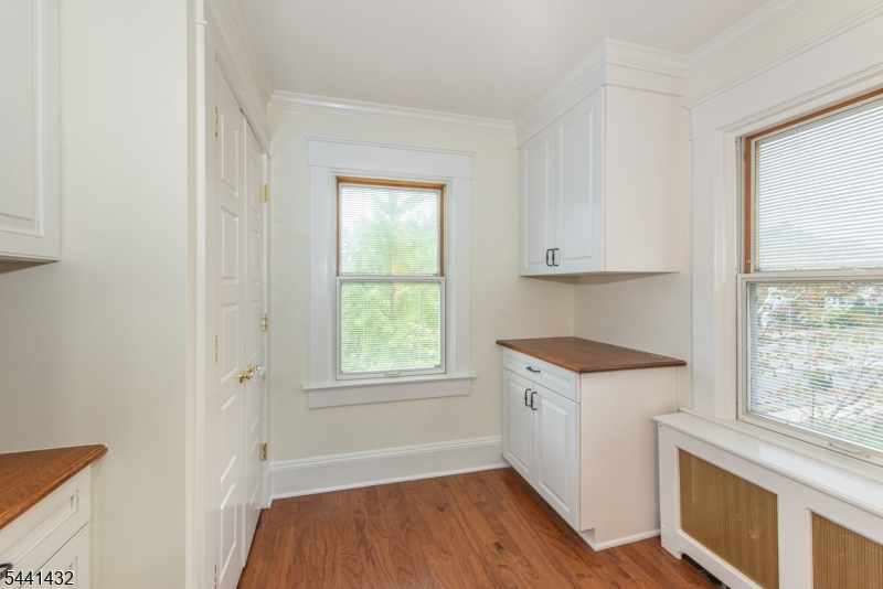 69 W Hanover Ave Property Photo 34