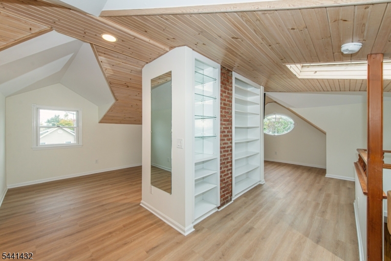 69 W Hanover Ave Property Photo 35