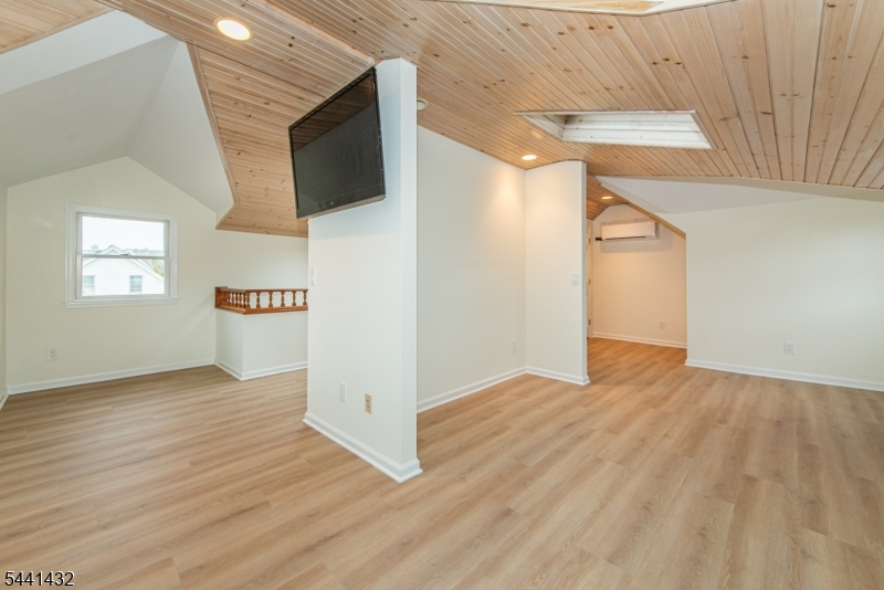 69 W Hanover Ave Property Photo 36