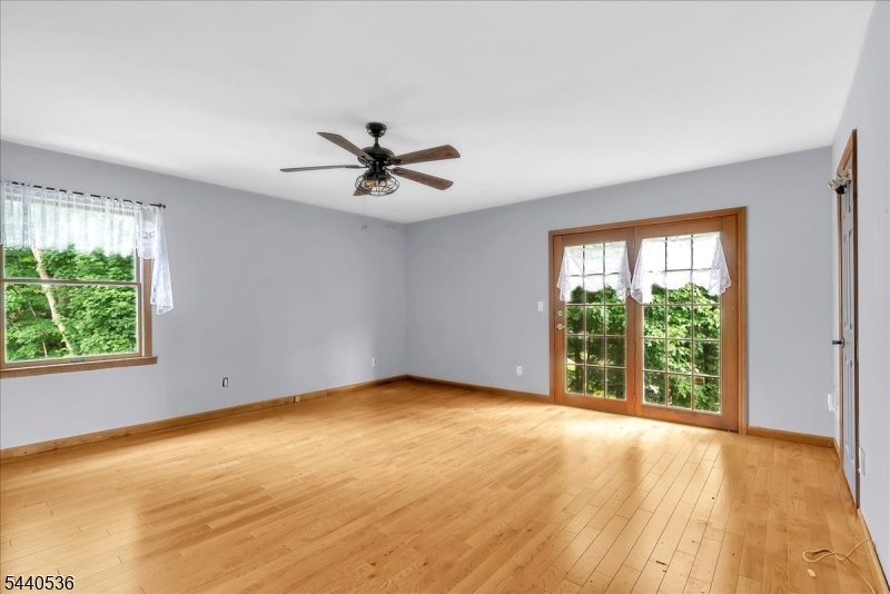 655 Warwick Tpke Property Photo 23