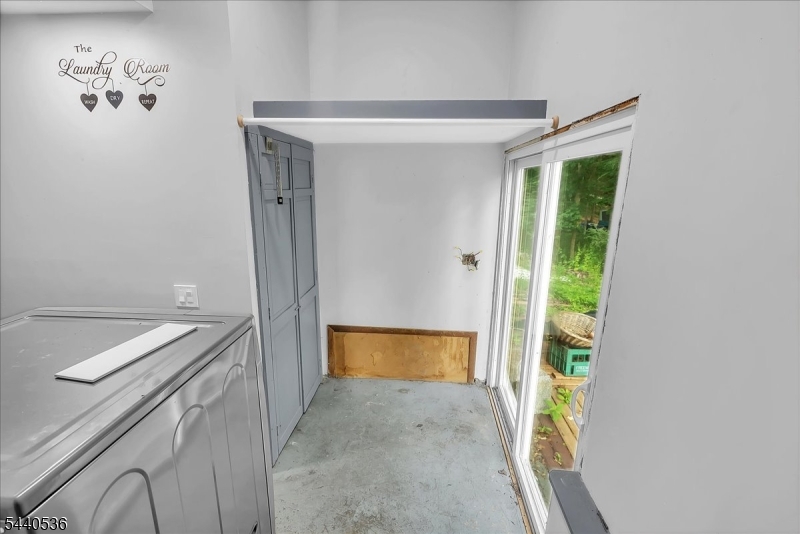 655 Warwick Tpke Property Photo 32