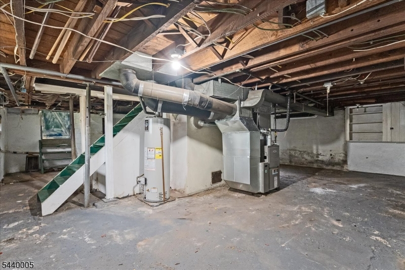 425 New Market Rd 2 Property Photo 15