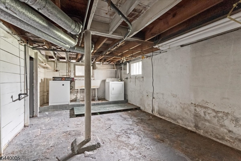 425 New Market Rd 2 Property Photo 16
