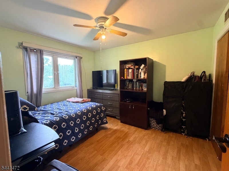 47 Cleveland St Property Photo 6