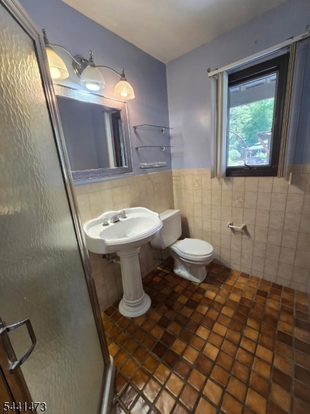 115 Oak St Property Photo 19
