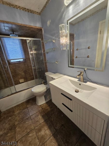 115 Oak St Property Photo 22