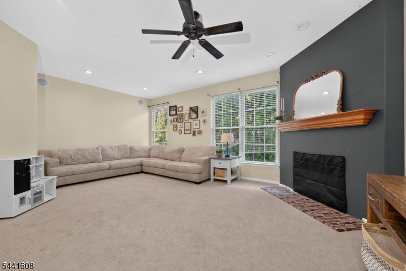 3 Grant Way Property Photo 5
