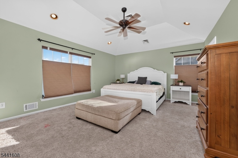3 Grant Way Property Photo 16