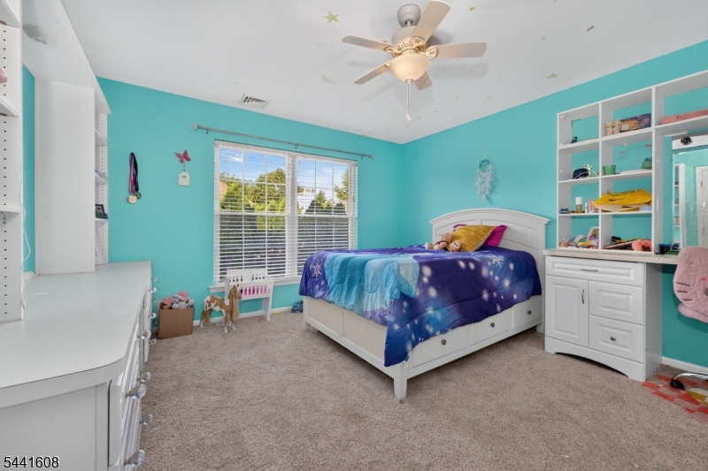 3 Grant Way Property Photo 20