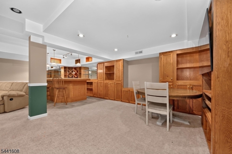 3 Grant Way Property Photo 27