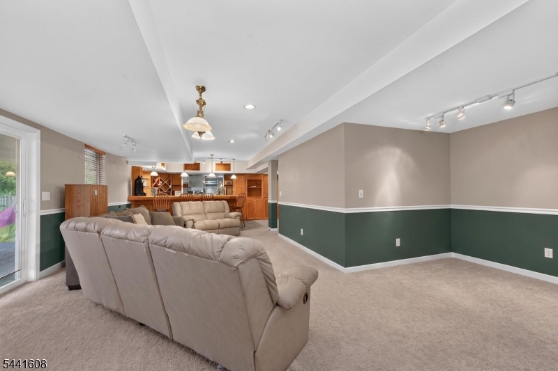 3 Grant Way Property Photo 32