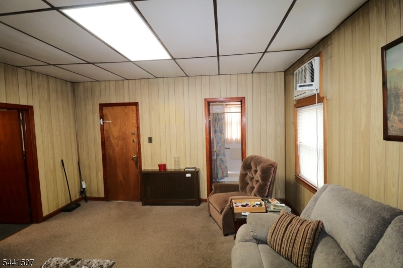 66 Chambers St Property Photo 8