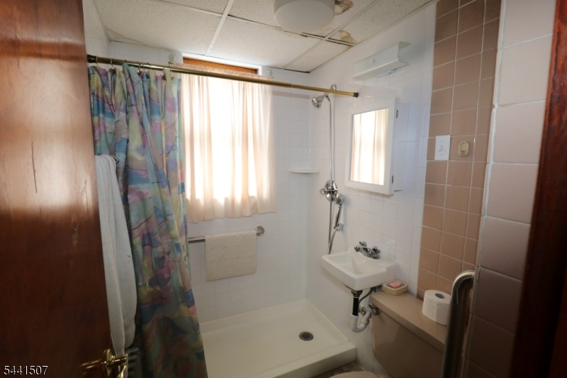 66 Chambers St Property Photo 9