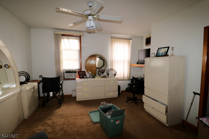 66 Chambers St Property Photo 11