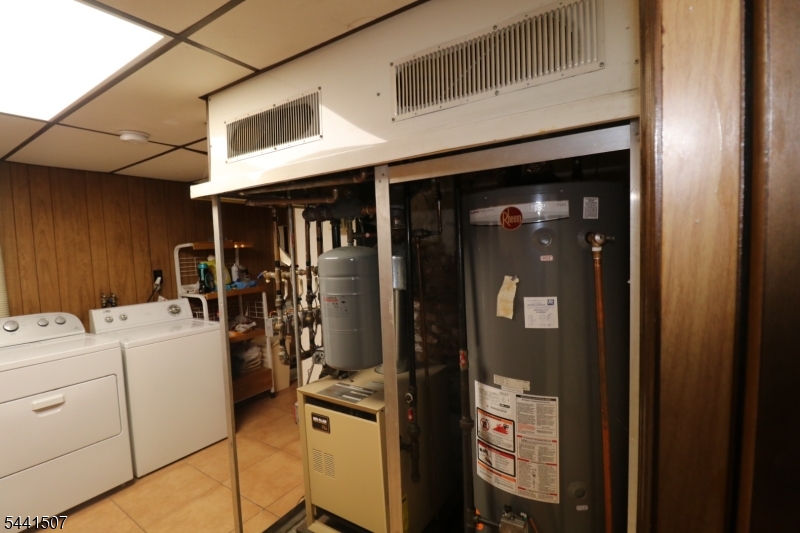 66 Chambers St Property Photo 15