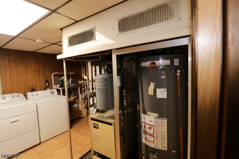 66 Chambers St Property Photo 16