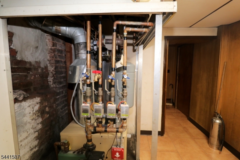 66 Chambers St Property Photo 18