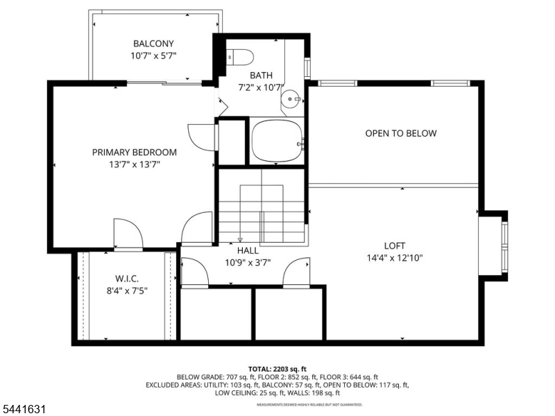 13 Village Way E7 Property Photo 45