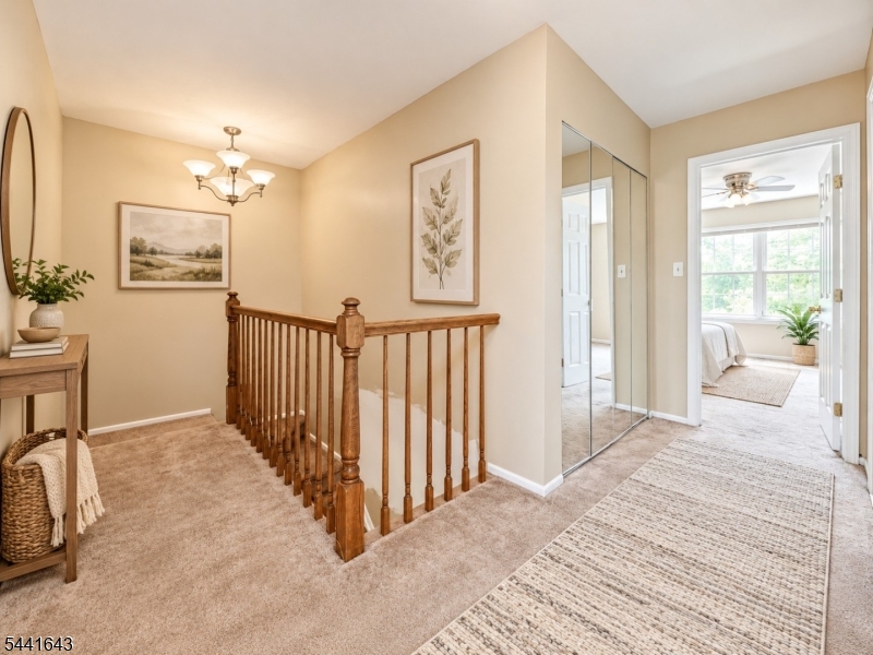 7 Sloop Sq Property Photo 9