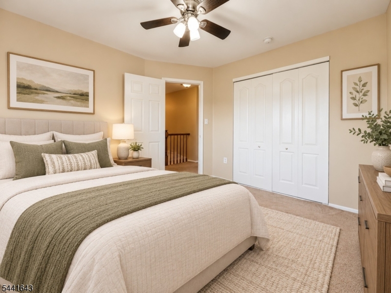 7 Sloop Sq Property Photo 10