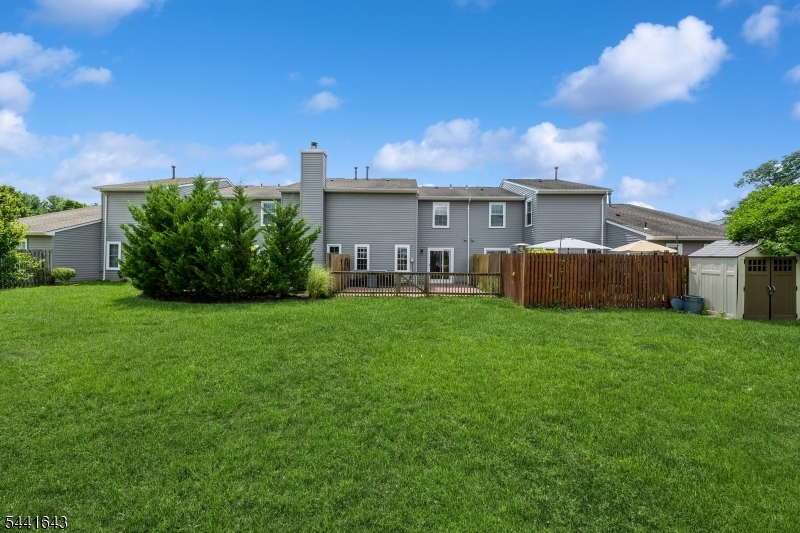 7 Sloop Sq Property Photo 25