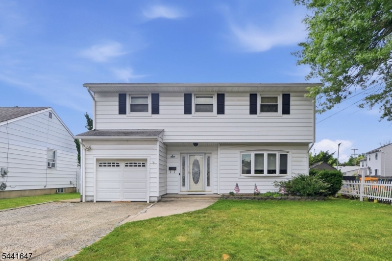 6 Plenge Dr Property Photo 1