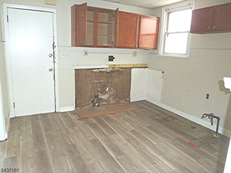 557 Magnolia Ave Property Photo 11