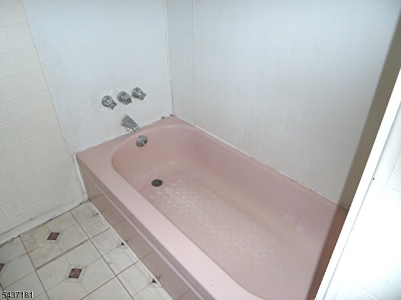 557 Magnolia Ave Property Photo 16