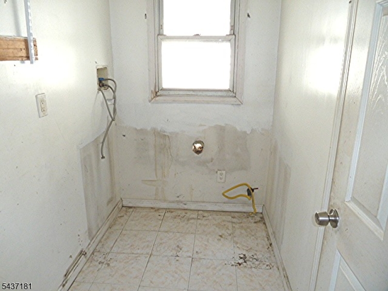 557 Magnolia Ave Property Photo 27
