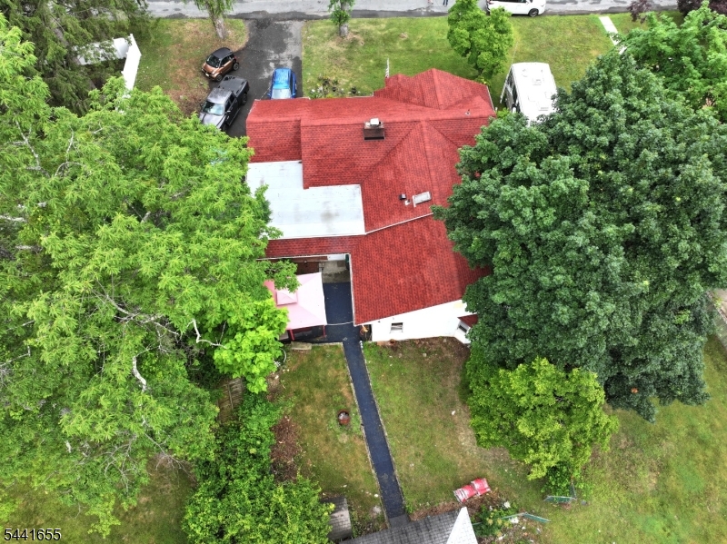 11 N Clark St Property Photo 3