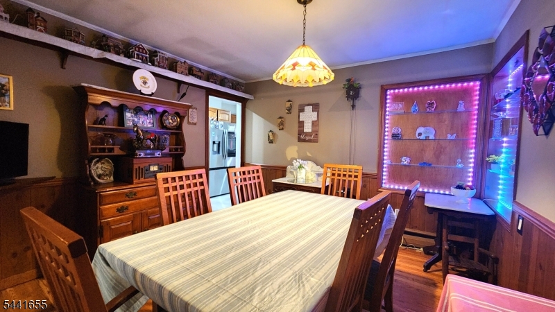 11 N Clark St Property Photo 11