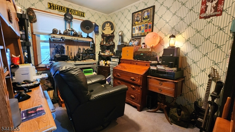 11 N Clark St Property Photo 25