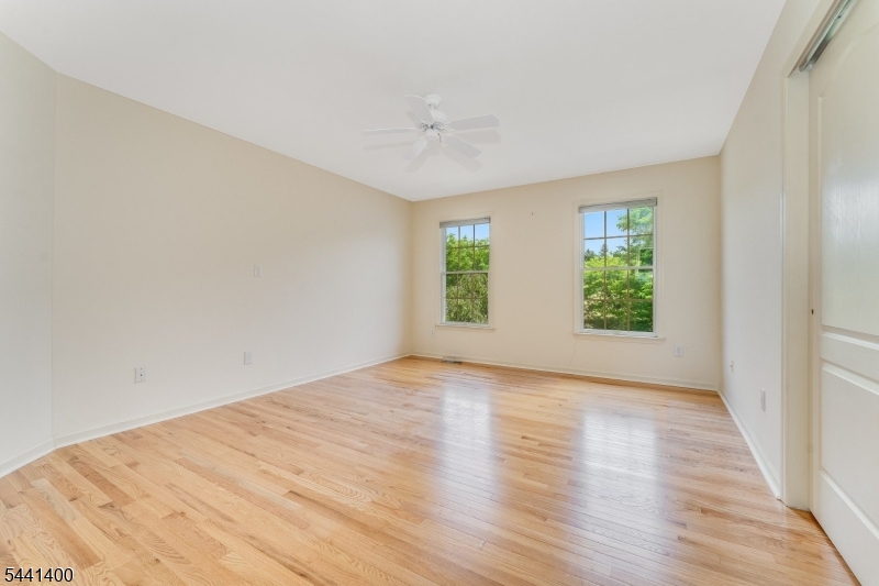 3 Stark Ct Property Photo 25