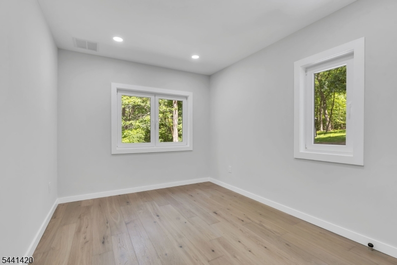 68 North Rd Property Photo 15