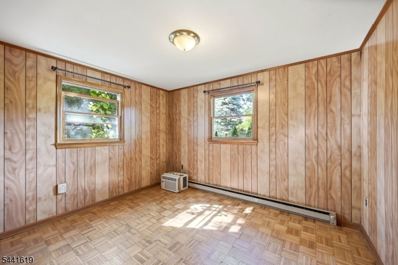 16 Allegheny Ave Property Photo 13
