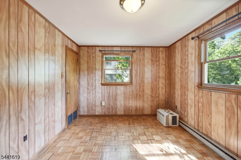 16 Allegheny Ave Property Photo 15
