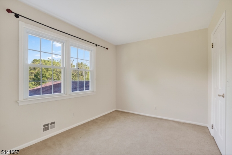 17 Cedar Rd Property Photo 11