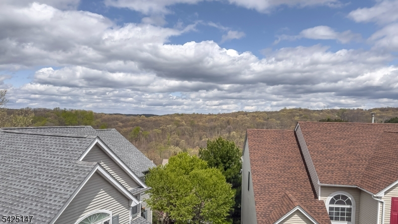 227 Winding Hill Dr Property Photo 18