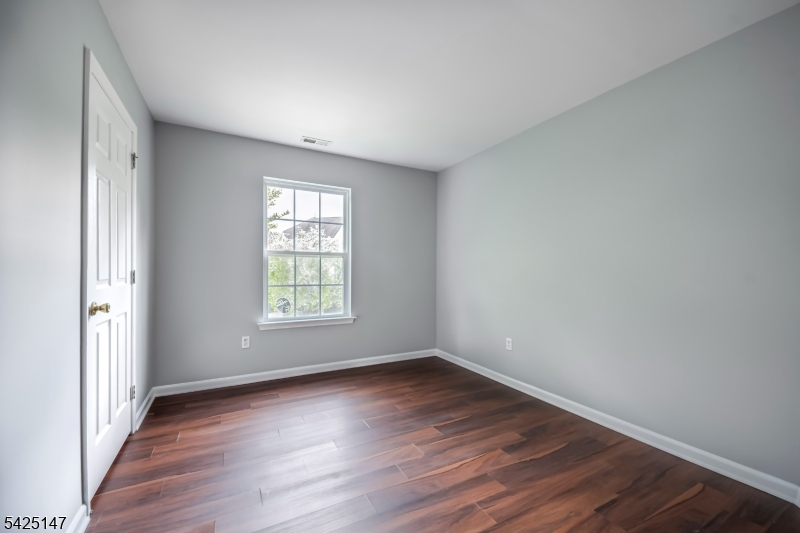 227 Winding Hill Dr Property Photo 22