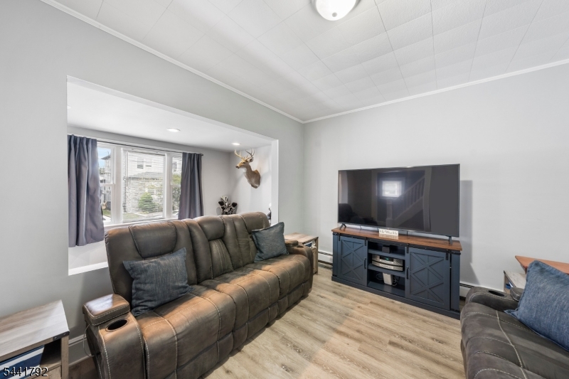 113 Arthur St Property Photo 5
