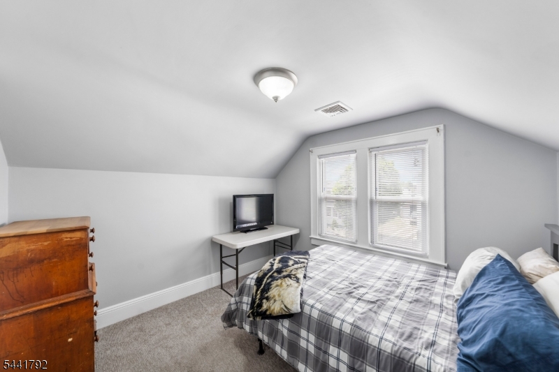 113 Arthur St Property Photo 17