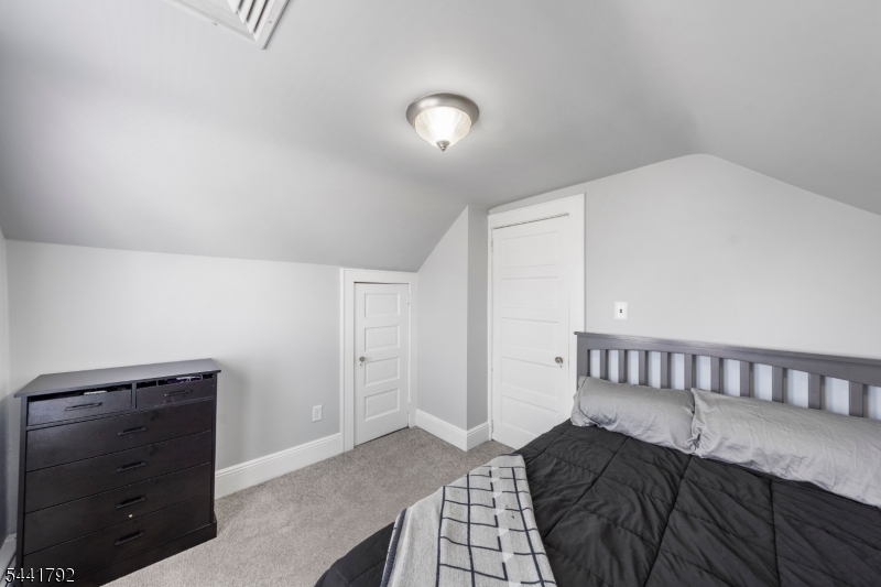 113 Arthur St Property Photo 18
