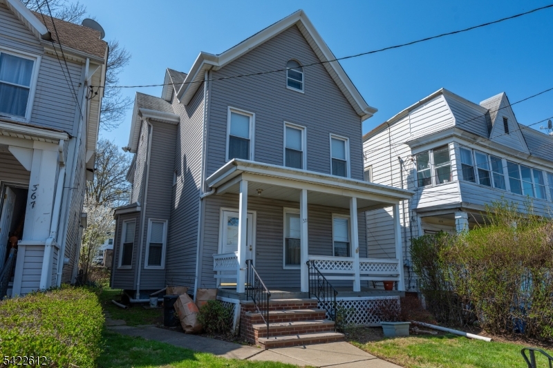 369 Paulison Ave Property Photo 2
