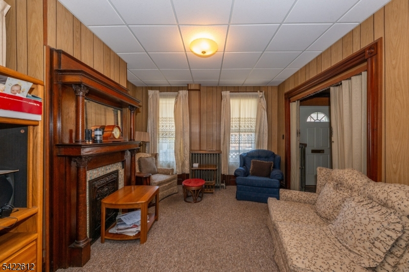 369 Paulison Ave Property Photo 11